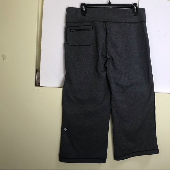 Lululemon Relaxed Fit Crop II Pants Zip Pocket Wide Leg Stretch Capri Drawcord - Picture 5 of 14